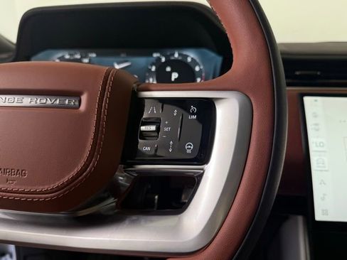 New 2025 Land Rover Range Rover SV image 36