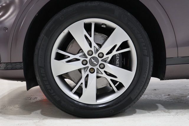 Used 2023 Genesis GV70 3.5T Sport w/ Sport Advanced Package AWD/4WD image 11
