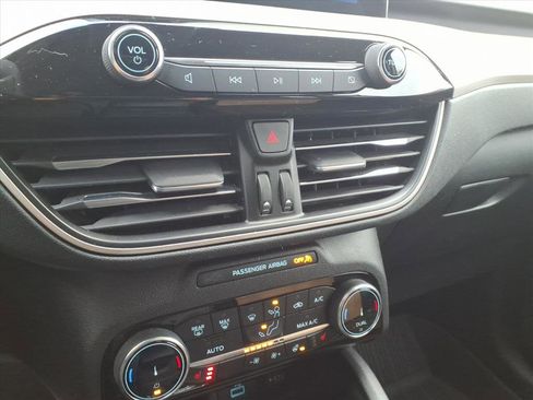 Certified 2022 Ford Escape SEL image 21