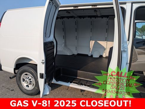 New 2025 Chevrolet Express 2500 w/ Driver Convenience Package image 18