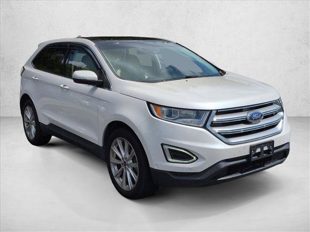 Used 2017 Ford Edge Titanium w/ Equipment Group 302A AWD/4WD image 4