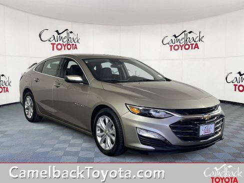 Used 2024 Chevrolet Malibu LT image 1