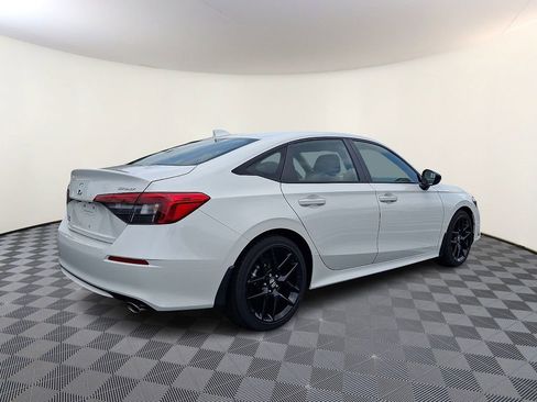 Used 2023 Honda Civic Sport image 9