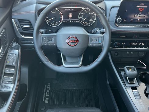 Certified 2025 Nissan Rogue Rock Creek w/ Rock Creek Premium Package image 16