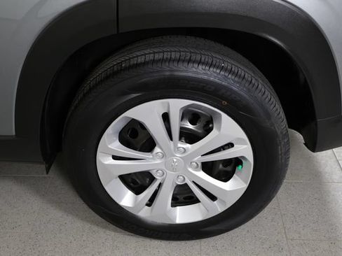 Used 2025 Chevrolet Trax LS FWD image 11