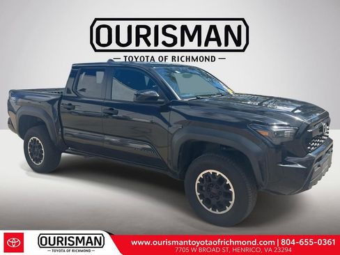 Certified 2024 Toyota Tacoma TRD Off-Road image 1