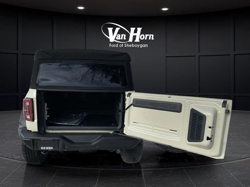 New 2025 Ford Bronco Badlands w/ Sasquatch Package image 17