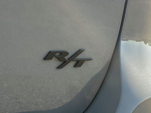 Used 2022 Dodge Durango R/T w/ Blacktop Package AWD/4WD image 34