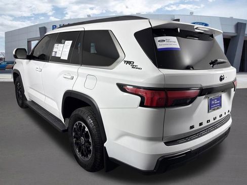 Used 2024 Toyota Sequoia 4WD image 3
