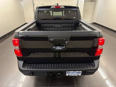 New 2026 Ford Maverick Lariat w/ Black Appearance Package AWD/4WD image 5