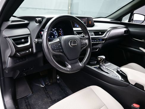 Used 2020 Lexus UX 250h w/ Premium Package AWD/4WD image 13