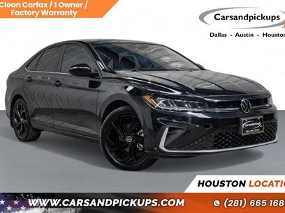 Used 2025 Volkswagen Jetta SE