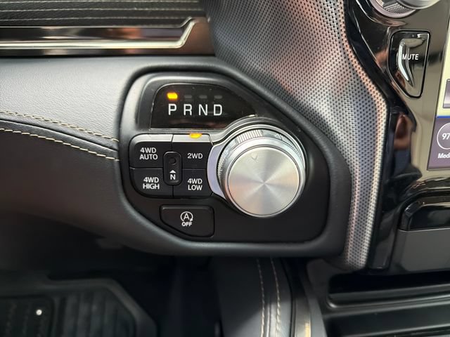 Used 2021 RAM 1500 Limited AWD/4WD image 15