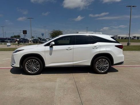 Used 2022 Lexus RX 350L Luxury w/ Accessory Package (Z1) FWD image 6