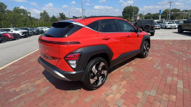 Used 2024 Hyundai Kona Limited AWD/4WD image 2