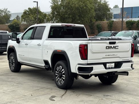 New 2026 GMC Sierra 2500 Denali Ultimate w/ Max Trailering Package image 14