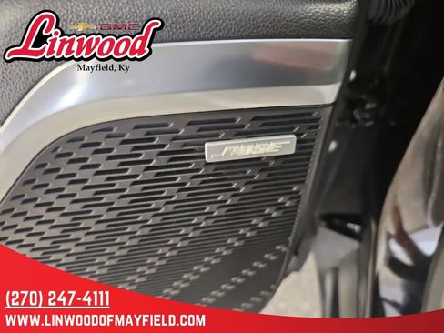 Used 2025 Buick Enclave Preferred FWD image 18
