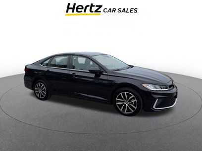 Used 2025 Volkswagen Jetta SE