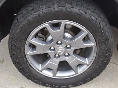 Used 2024 Honda Passport TrailSport image 15
