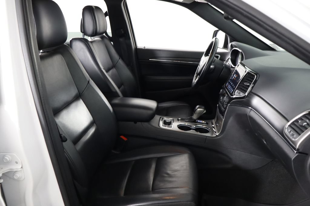 Used 2022 Jeep Grand Cherokee Limited AWD/4WD image 18