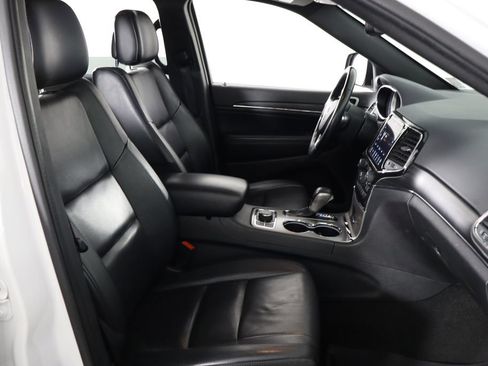 Used 2022 Jeep Grand Cherokee Limited AWD/4WD image 18