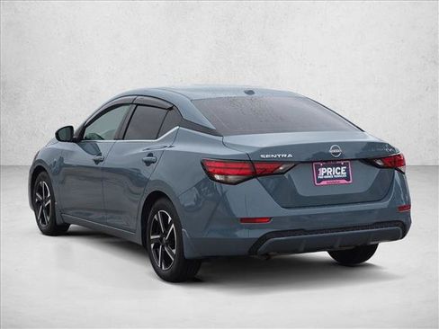 Used 2024 Nissan Sentra SV FWD image 8