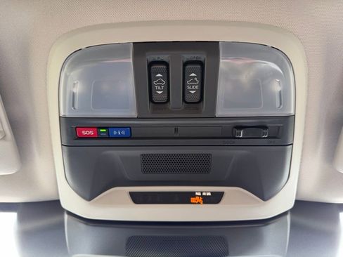 Used 2024 Subaru Crosstrek 2.0i Premium image 22