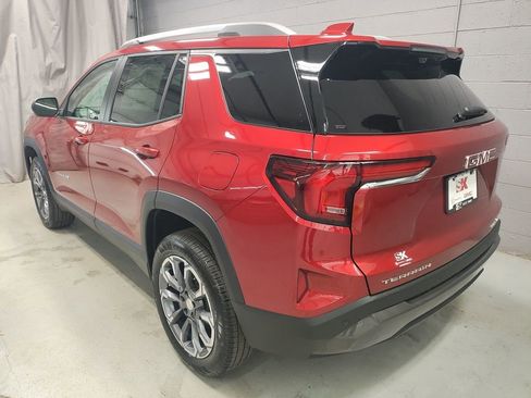 New 2026 GMC Terrain Elevation w/ Elevation Premium Package image 21