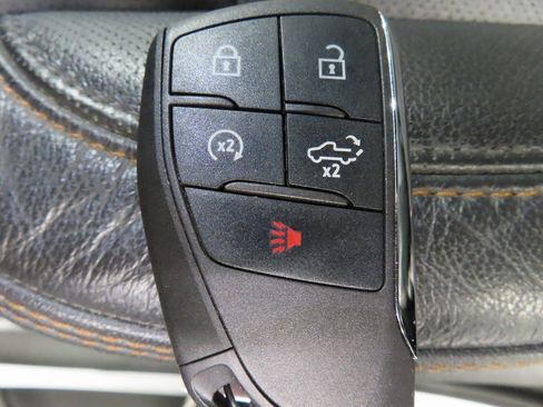 Used 2024 GMC Sierra 1500 AT4 w/ Technology Package image 78