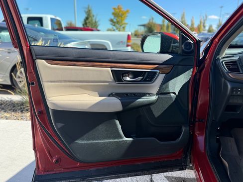 Used 2017 Honda CR-V EX-L image 10