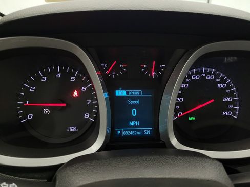 Used 2016 Chevrolet Equinox LS FWD image 23