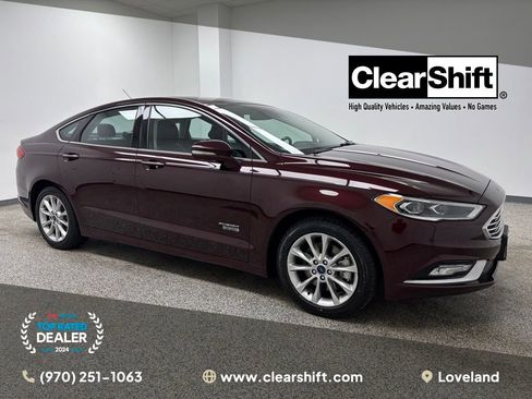 Used 2017 Ford Fusion Energi SE image 1