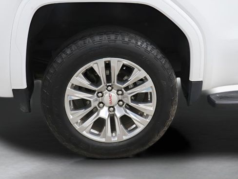 Used 2024 GMC Sierra 1500 Denali w/ Technology Package image 23