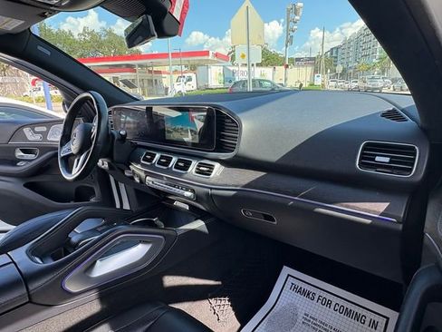 Used 2021 Mercedes-Benz GLE 350 w/ 3rd Row Seat Package image 16