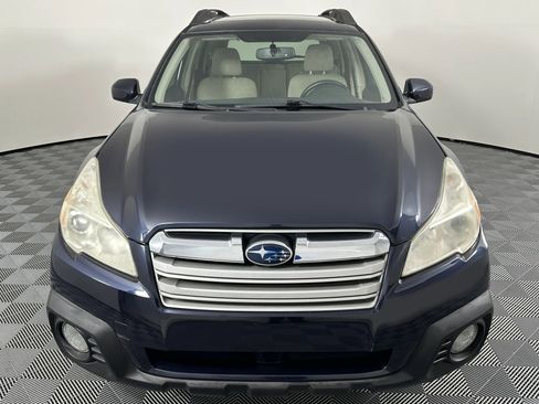 Used 2013 Subaru Outback 2.5i Premium image 4
