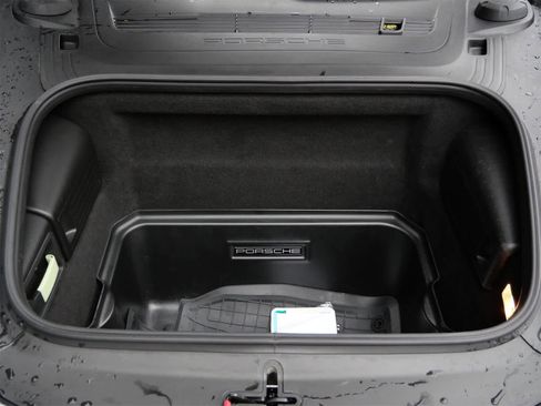 Used 2021 Porsche 718 Cayman GT4 image 6