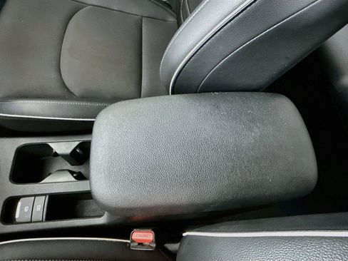 Used 2023 Kia Forte GT-Line w/ GT-Line Premium Package FWD image 12