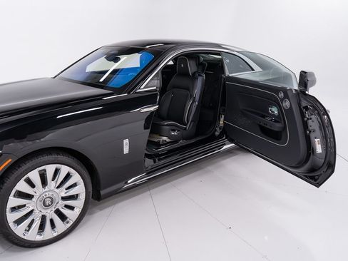 Certified 2024 Rolls-Royce Spectre w/ Spectre Launch Package AWD/4WD image 9