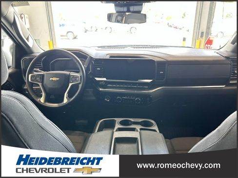 Used 2024 Chevrolet Silverado 1500 LT AWD/4WD image 16