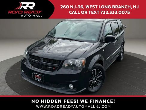 Used 2014 Dodge Grand Caravan SXT FWD image 1