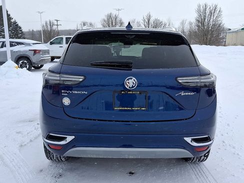 Used 2023 Buick Envision Avenir image 5