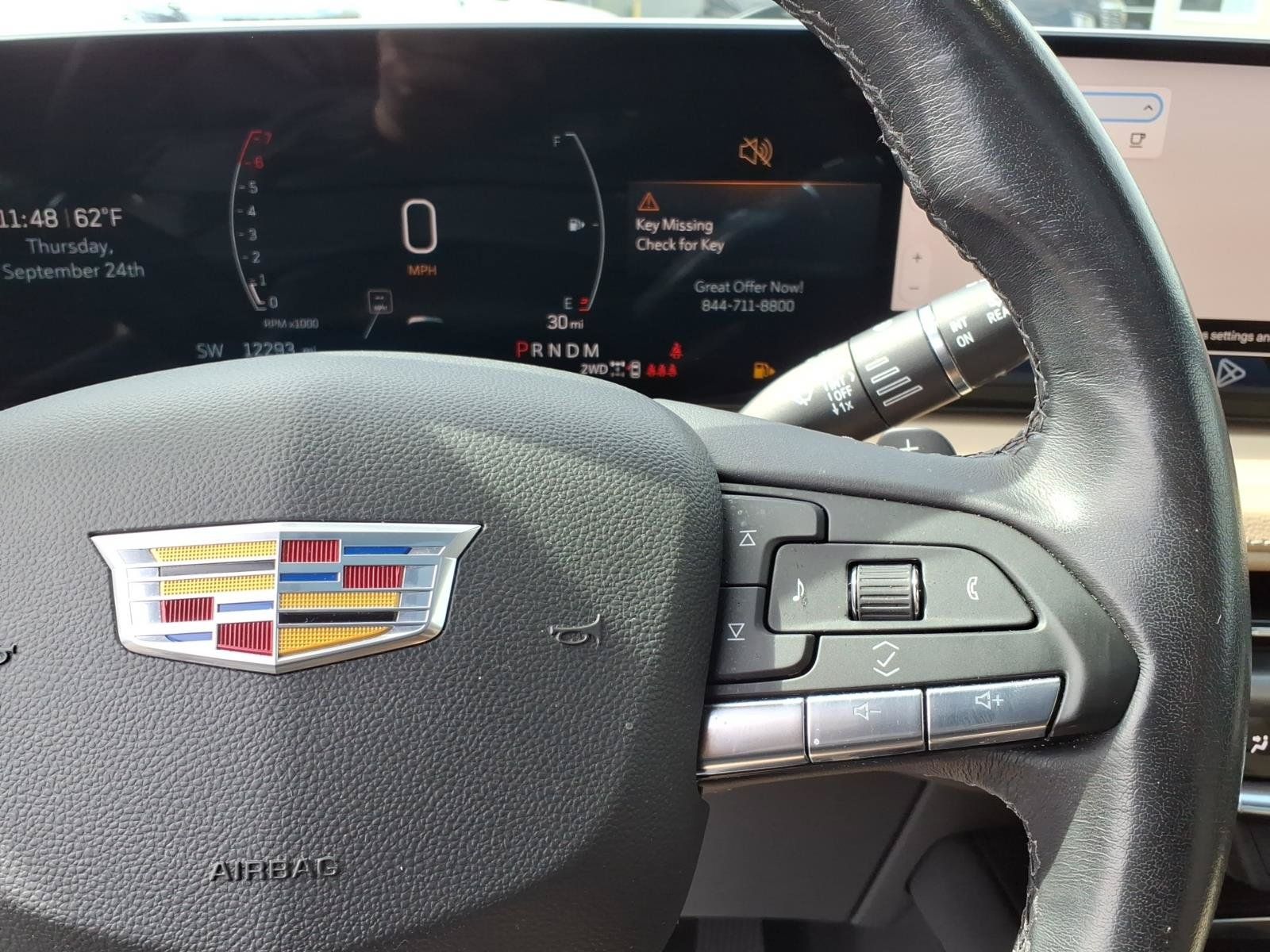 Used 2024 Cadillac XT4 Luxury w/ Cold Weather Package AWD/4WD image 26