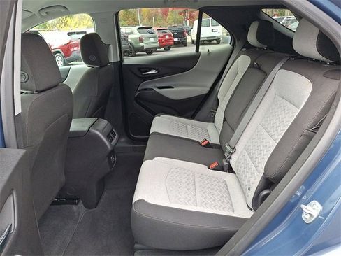 Used 2024 Chevrolet Equinox LS w/ LS Convenience Package image 10