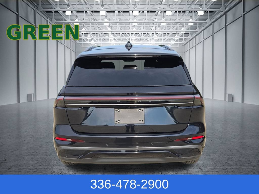 Used 2024 Lincoln Nautilus Reserve w/ Jet Appearance Package (87T) AWD/4WD image 4