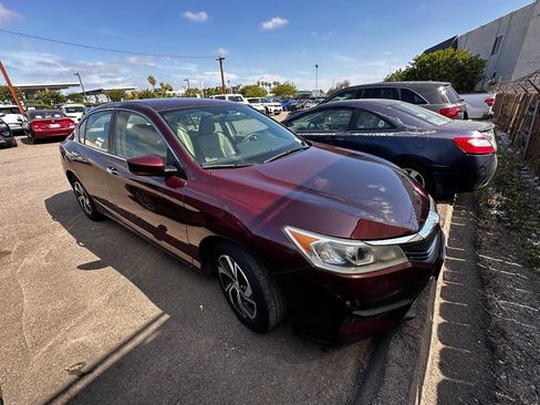 Used 2016 Honda Accord LX image 8