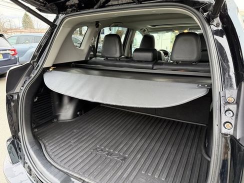 Used 2018 Toyota RAV4 Limited image 42