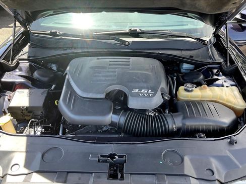 Used 2012 Dodge Charger SXT Plus RWD image 28