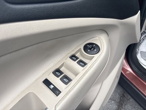 Used 2018 Ford Escape SE AWD/4WD image 27