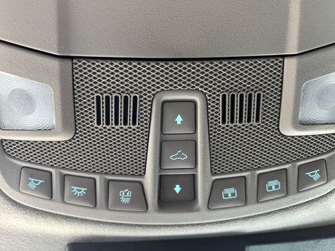 Used 2019 Ford F150 Limited w/ Trailer Tow Package image 26