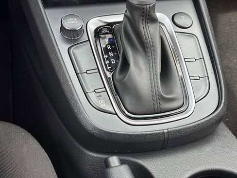 Certified 2023 Hyundai Kona SE AWD/4WD image 24